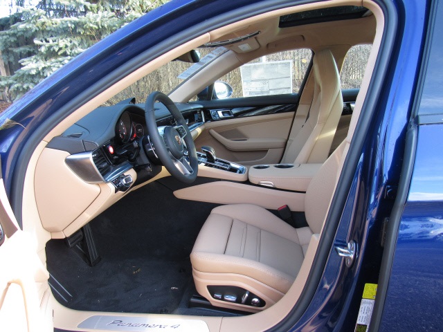 New 2020 Porsche Panamera 4 4d Hatchback In Milwaukee Pm00627